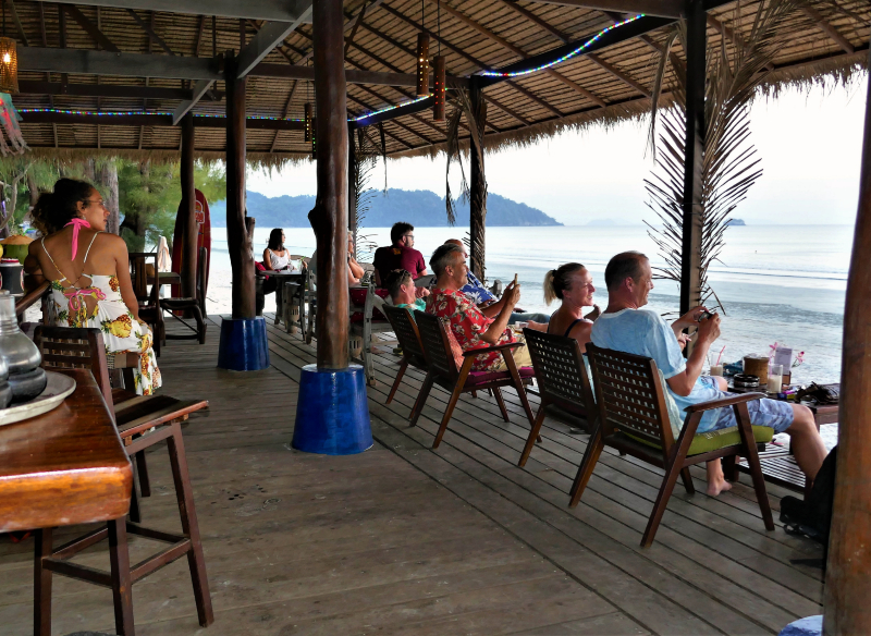 Phayam Lodge Beach Resort